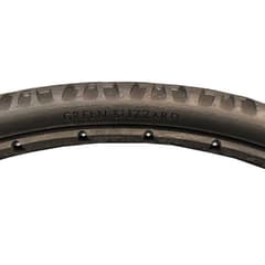 Pneu Plein Greentyre Blizzard Noir 20x2.125 Largeur Intérieure de Jante 27-29mm ETRTO 54-406