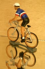 Figurine Cycliste CBG Mignot Maillot Français en Danseuse