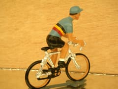 Figurine Cycliste CBG Mignot Maillot de Belgique en Danseuse
