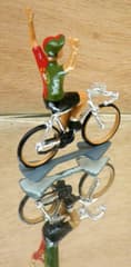 Figurine Cycliste CBG Mignot Maillot du Portugal avec Bras Levés