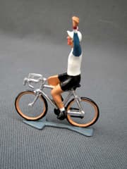 Figurine Cycliste CBG Mignot Champion de Holland avec Bras Levés