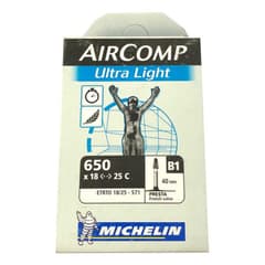 Chambre à Air Michelin Aircomp Ultra Light 650x18/25 - Presta 40 mm - ETRTO 18/25-571