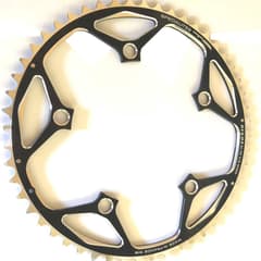 Plateau extérieur Spécialités T.A. Hegoa 9/10 vitesses 52 dents 130 mm noir