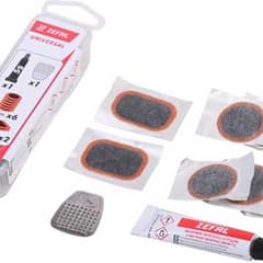 Zefal Universal Kit réparation crevaison 7 Patches Glue Scraper
